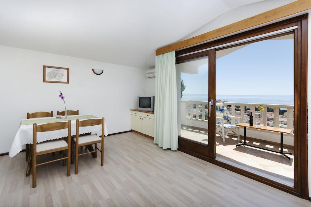 Apartments Ana Baška Voda Habitación foto
