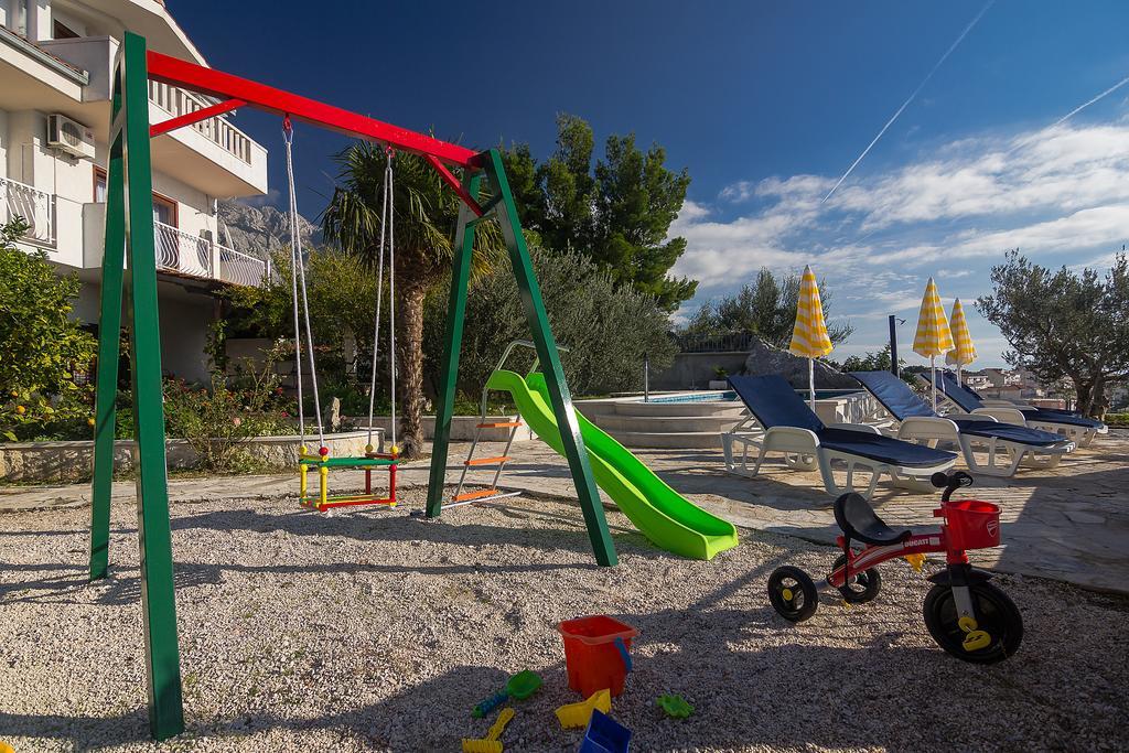 Apartments Ana Baška Voda Exterior foto